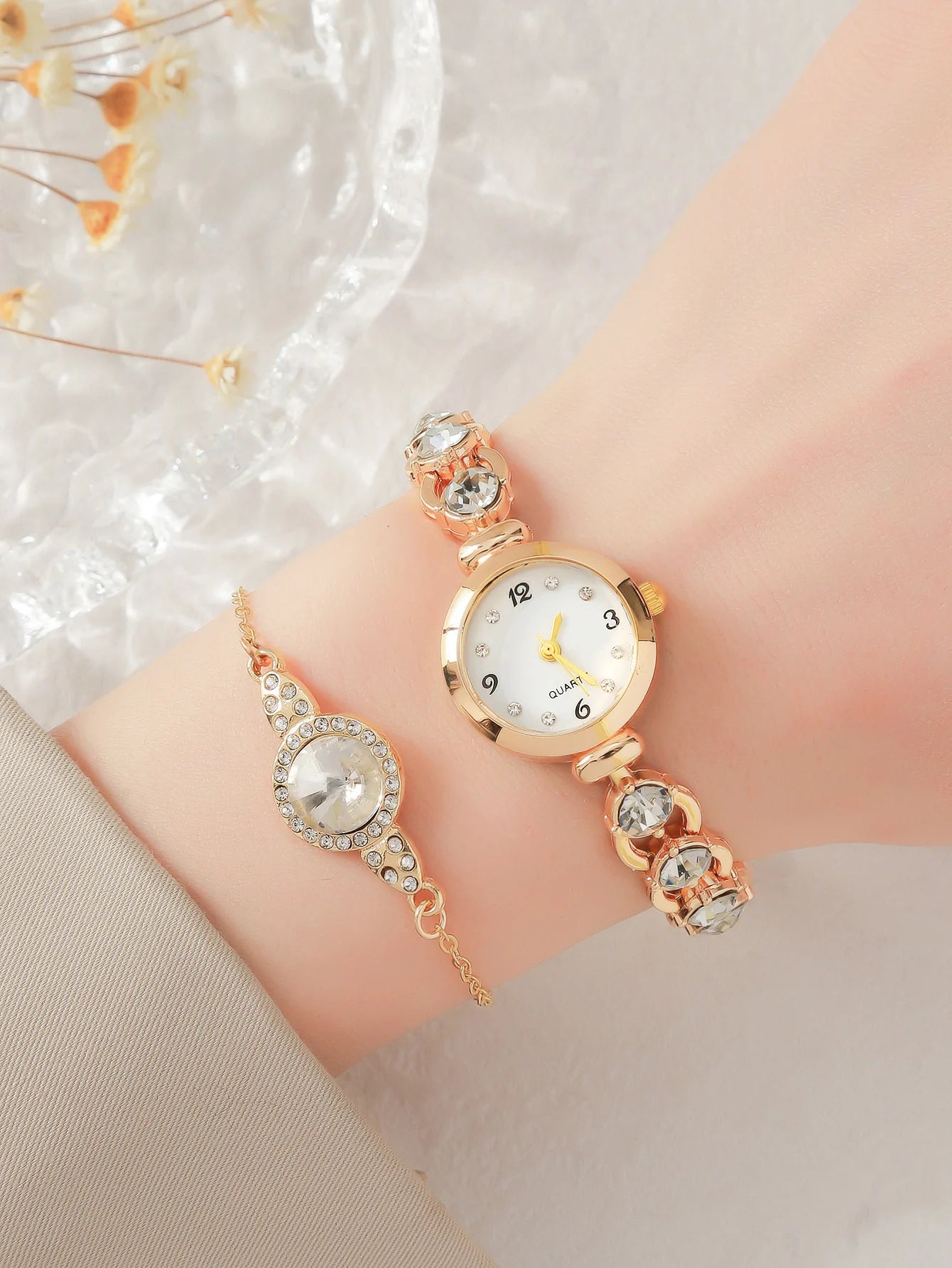 A Classic Fashion Women's Quartz Watch With Rhinestones And A Women's Bracelet With Diamonds. For Daily Life