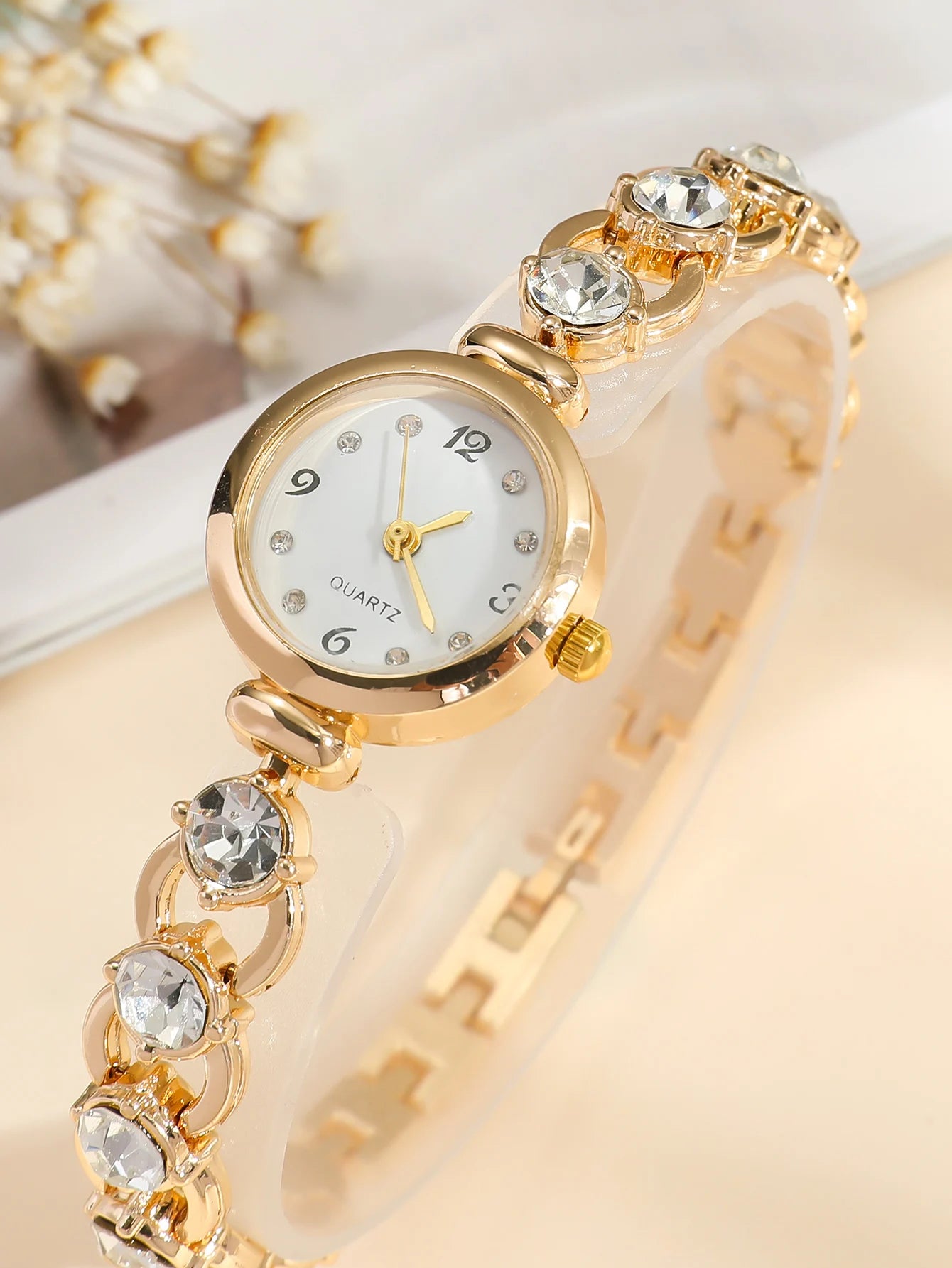 A Classic Fashion Women's Quartz Watch With Rhinestones And A Women's Bracelet With Diamonds. For Daily Life