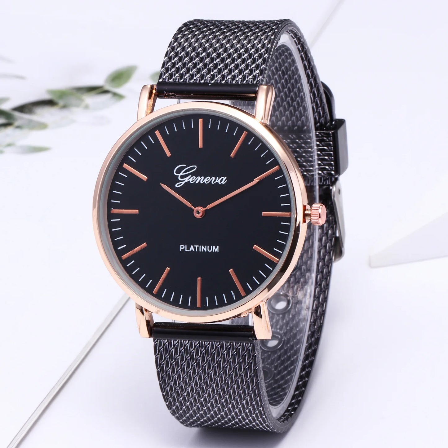 Luxury Quartz Wristwatches For Women Round Dial Watch Ladies Quartz Simple Watches Clock Gift relogio feminino